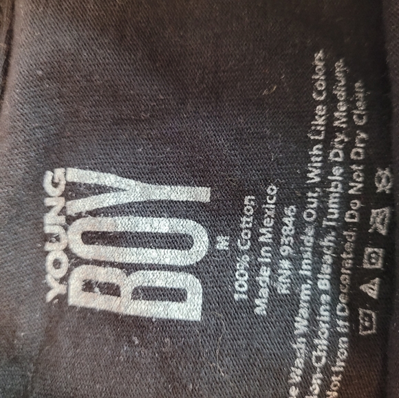 Young Boy T-shirt - Picture 4 of 4